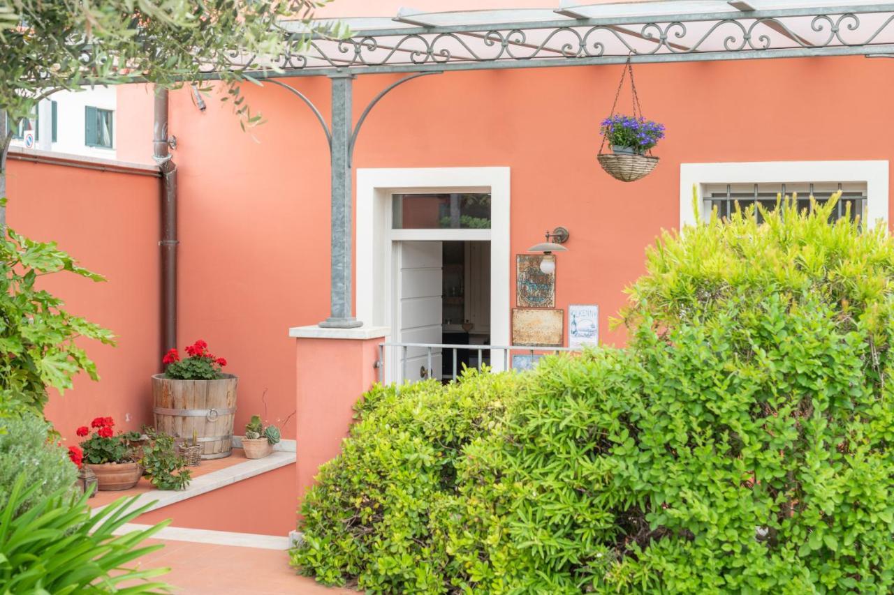 In Versilia Серавецца Экстерьер фото