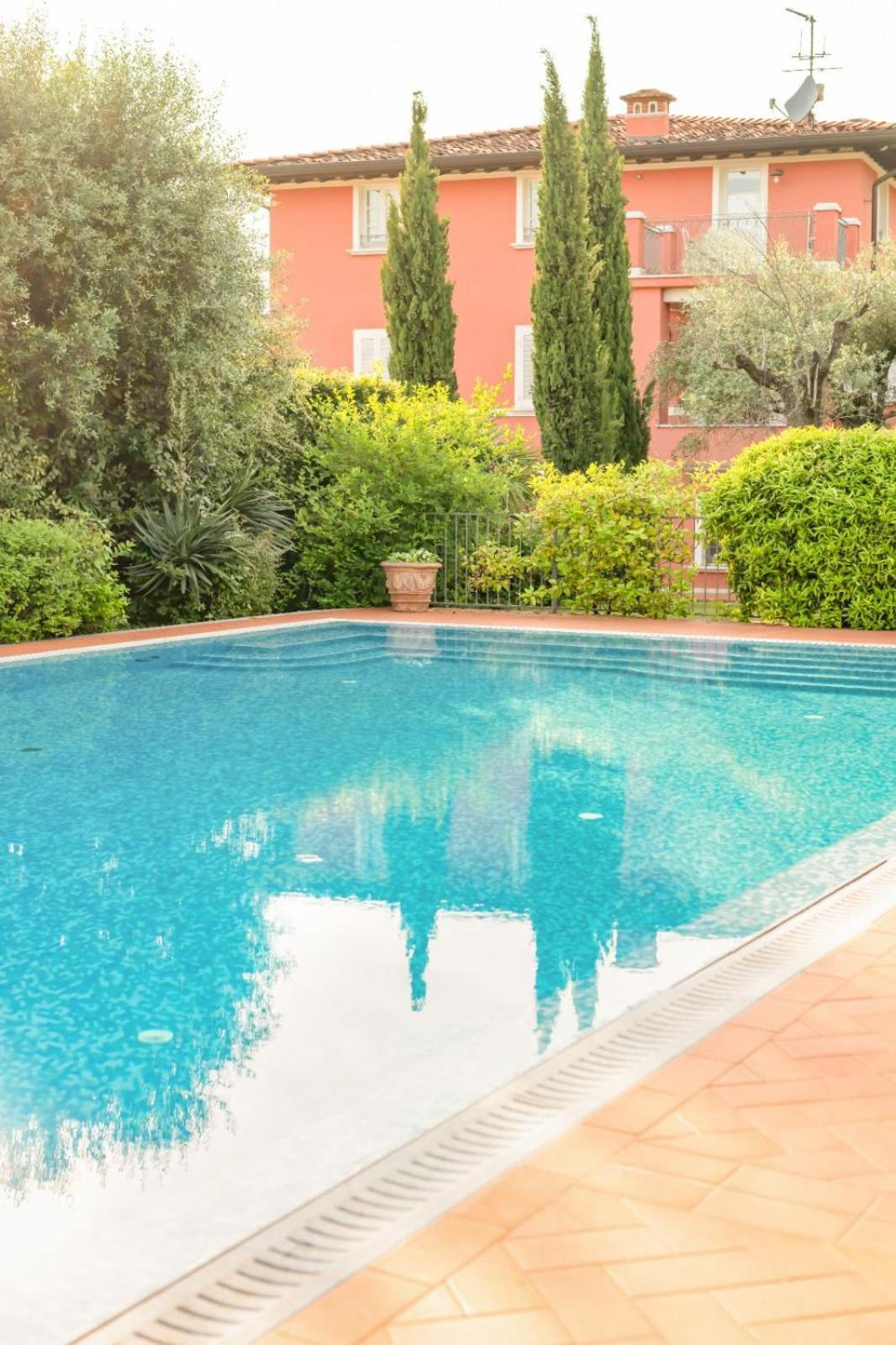 In Versilia Серавецца Экстерьер фото