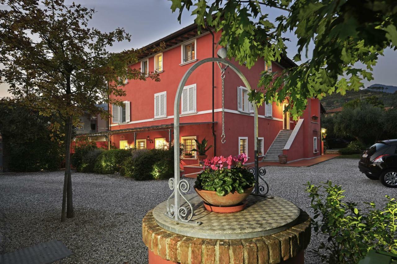 In Versilia Серавецца Экстерьер фото